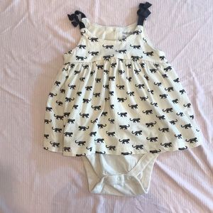 ❤️SALE 4 for $20❤️Baby Gap Top with Onesie, 18-24M